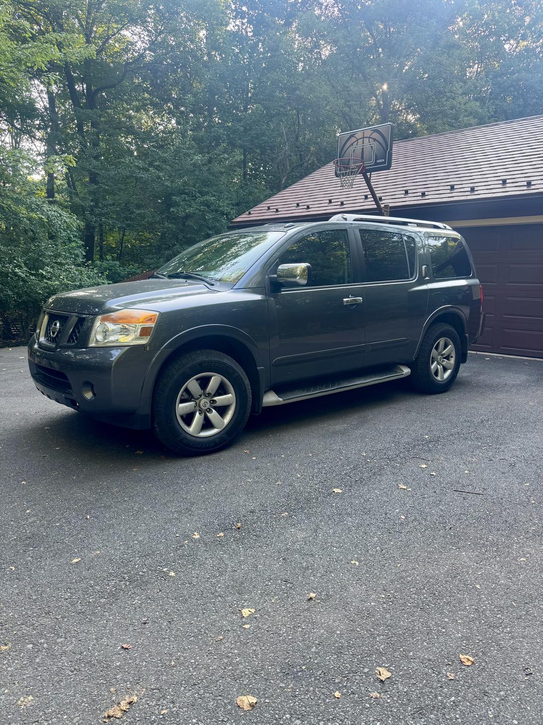 Nissan_Armada 