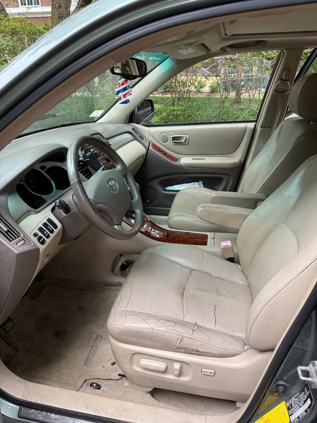 car_image_202x236