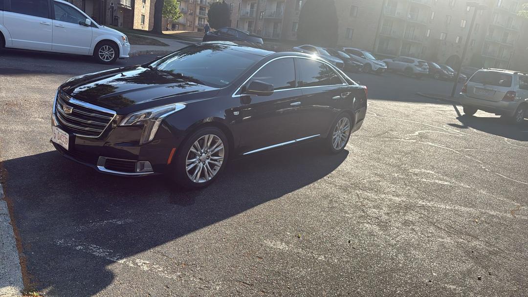 Cadillac_XTS 