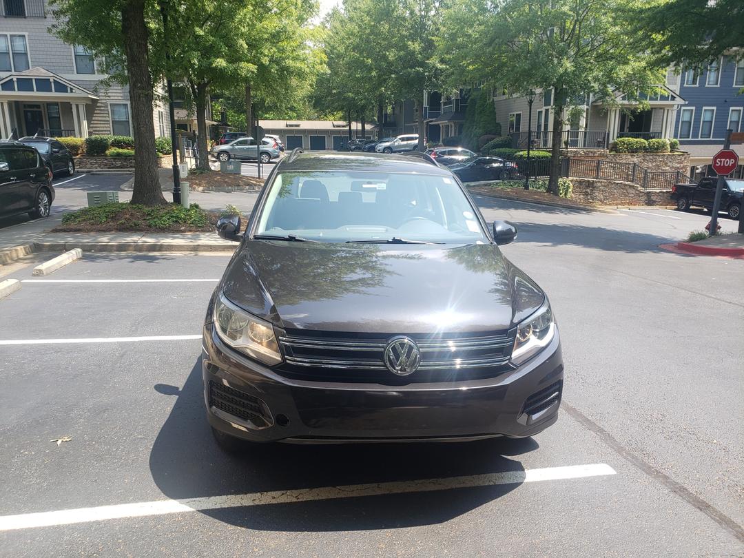 Volkswagen_Tiguan 