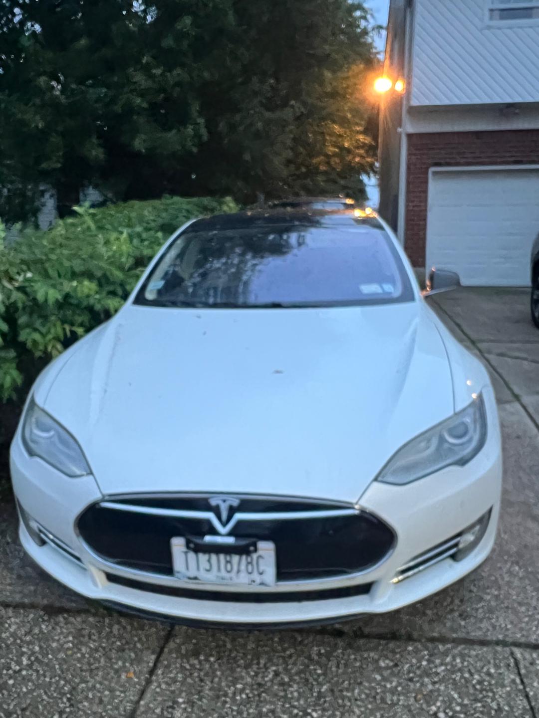 Tesla_Model S 