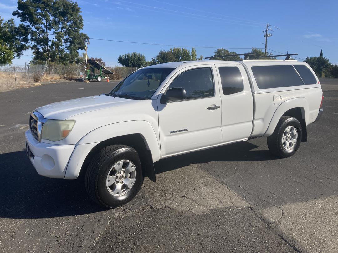 Toyota_Tacoma 