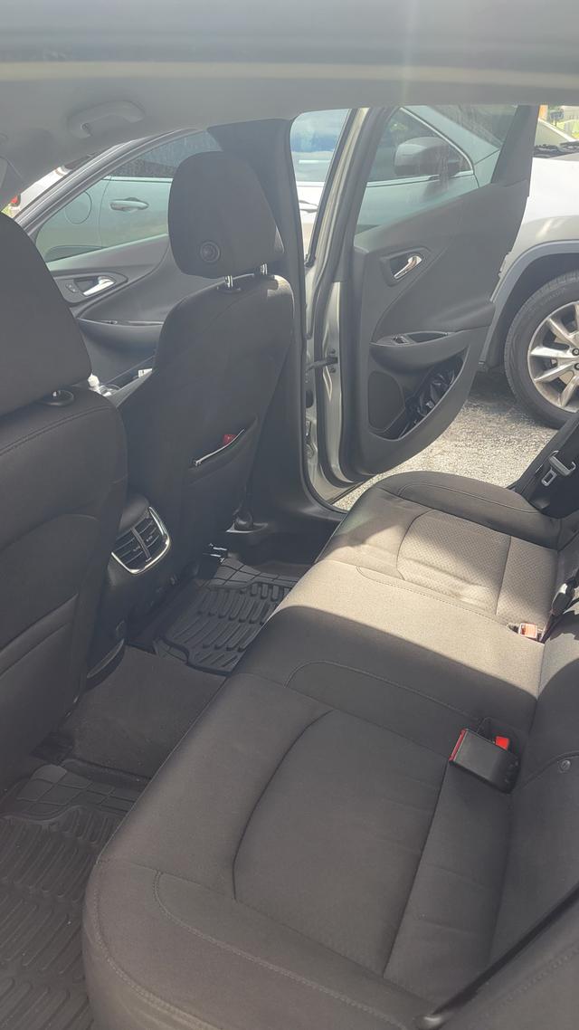 car_image_202x236