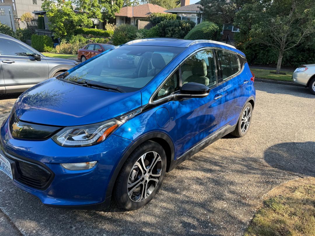 Chevrolet_Bolt EV 