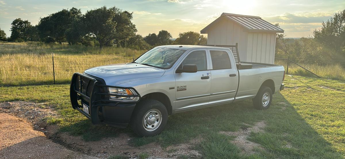 car_image_564x480 - 