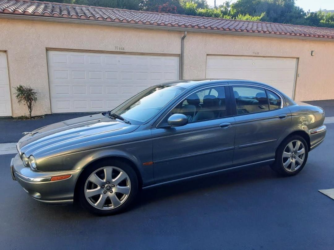Jaguar_X-Type 