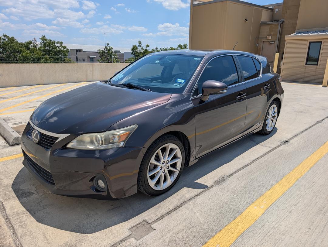 Lexus_CT 200h 