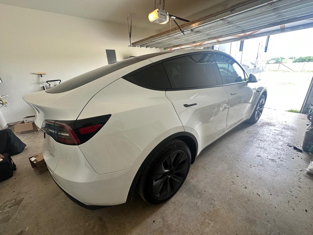 Tesla_Model Y 