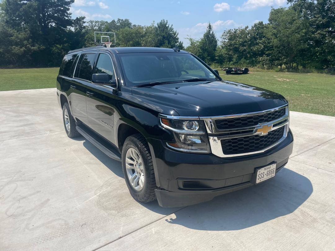Chevrolet_Suburban 