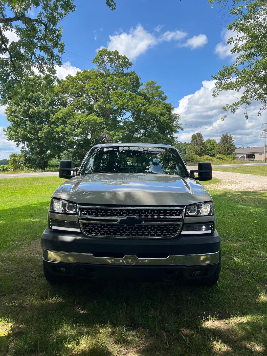 Chevrolet_Silverado 2500 