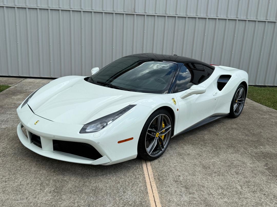 Ferrari_488 