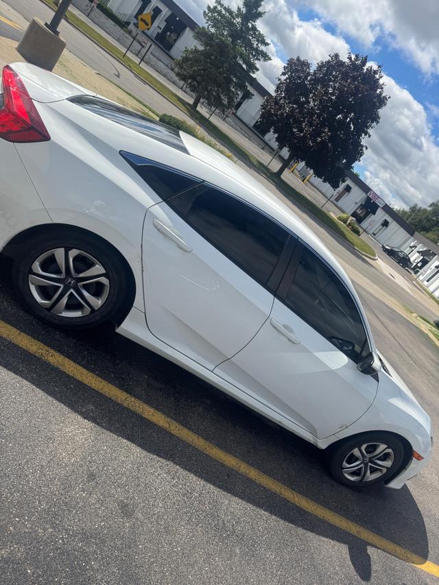 car_image_202x236