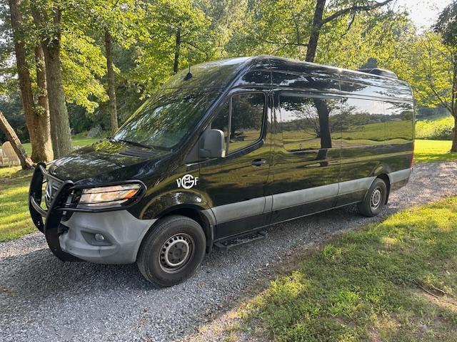 Mercedes-Benz_Sprinter 2500 