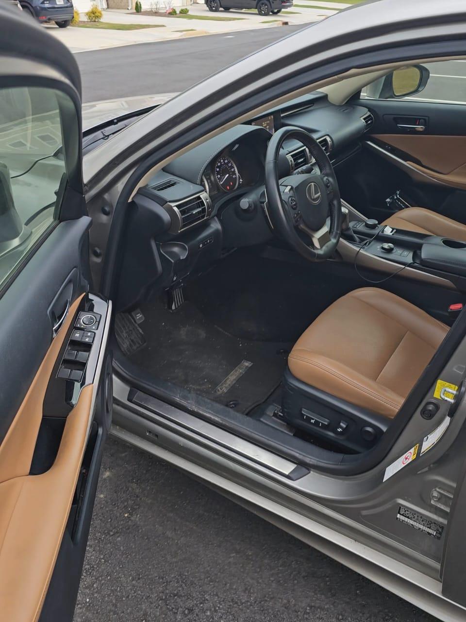car_image_564x480 - 