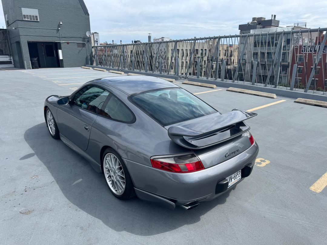 Porsche_911 Carrera 2 