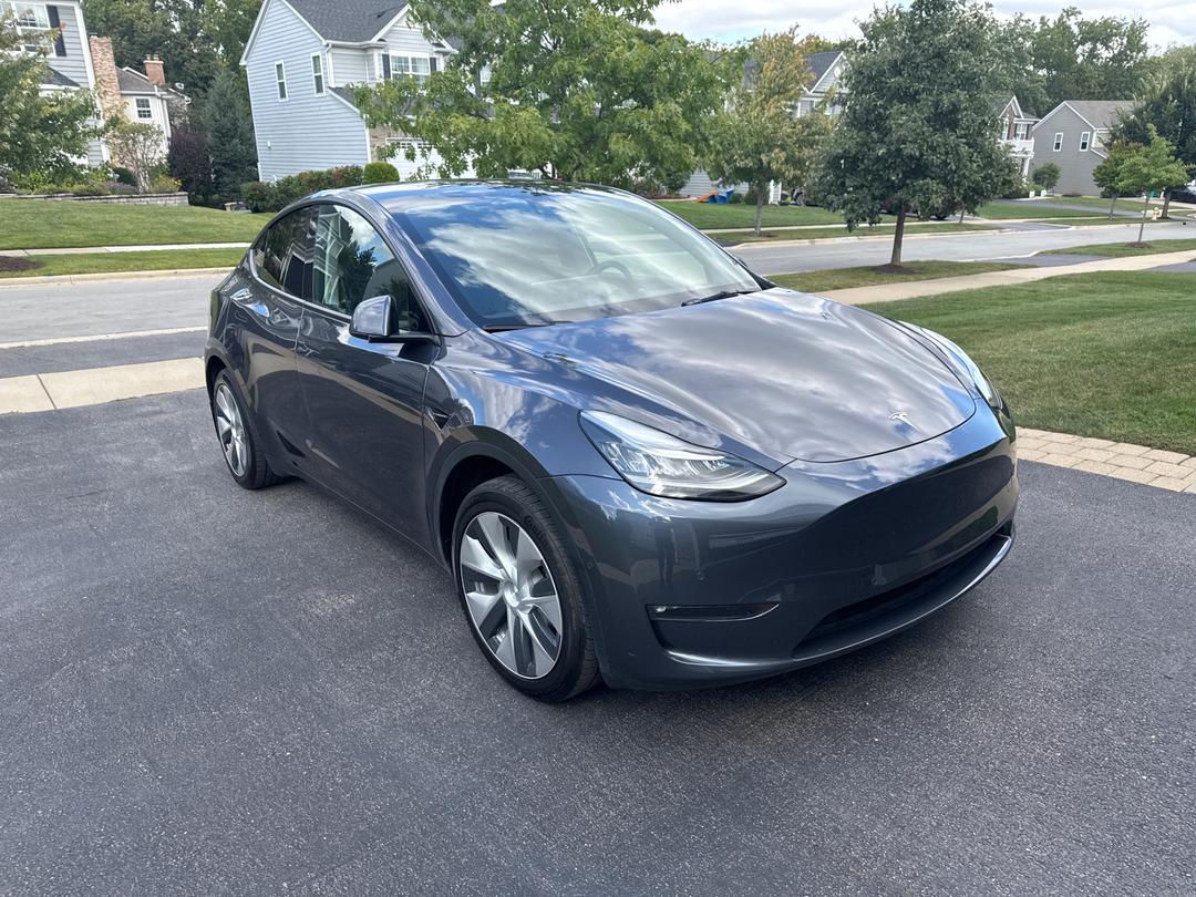 Tesla_Model Y 