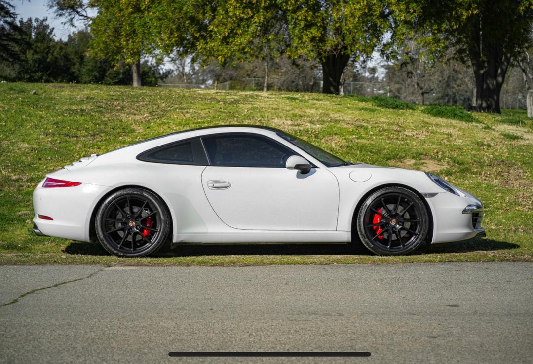 Porsche_911 Carrera 2 