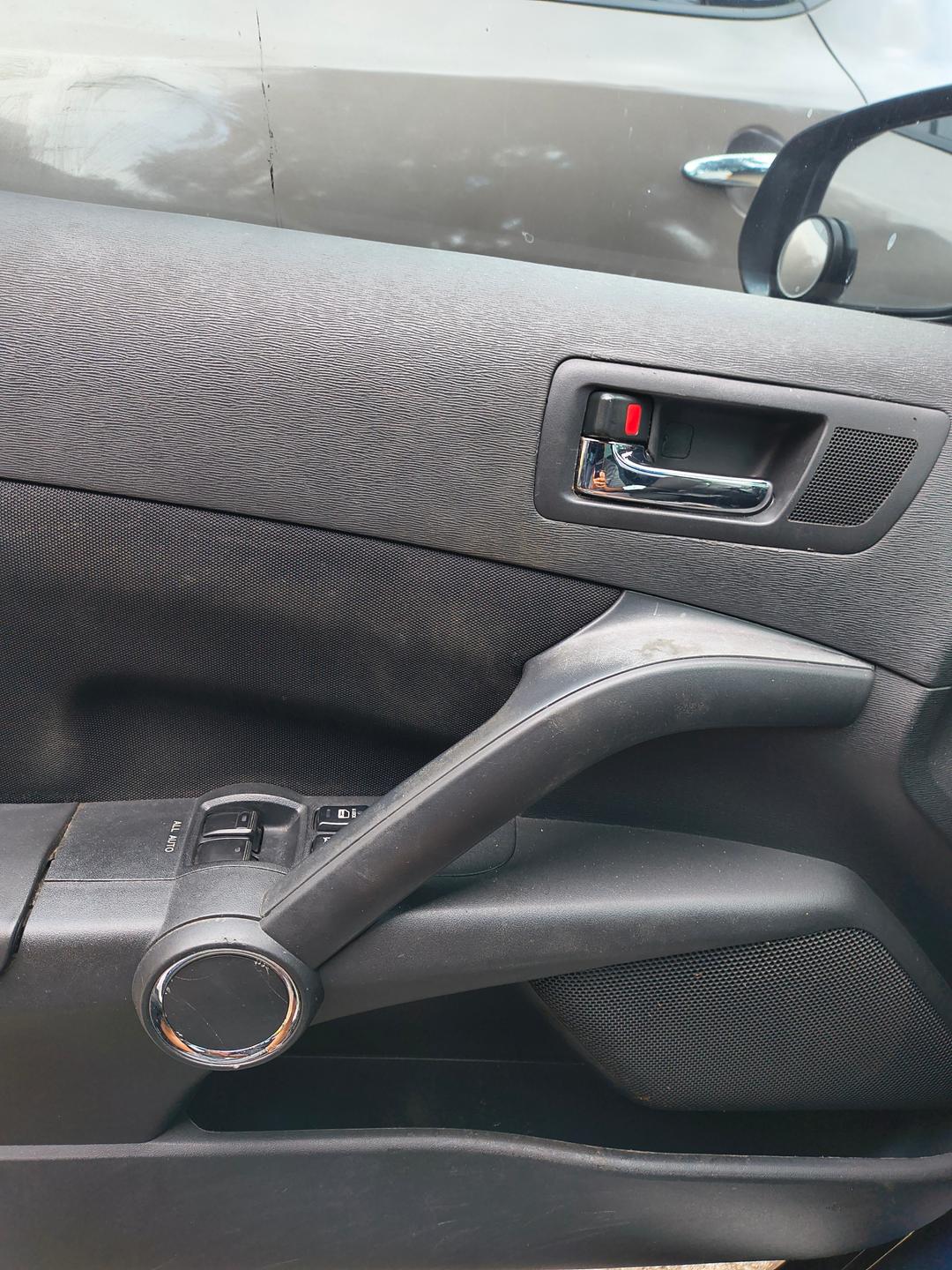 Scion_tC 