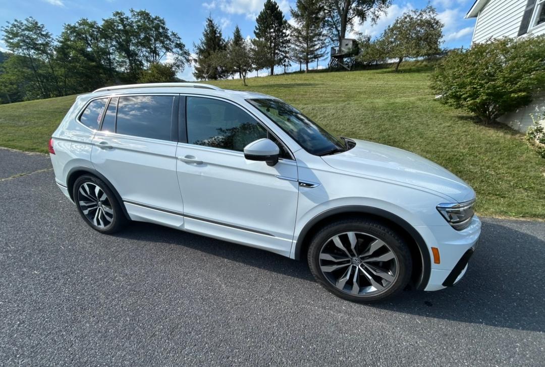Volkswagen_Tiguan 