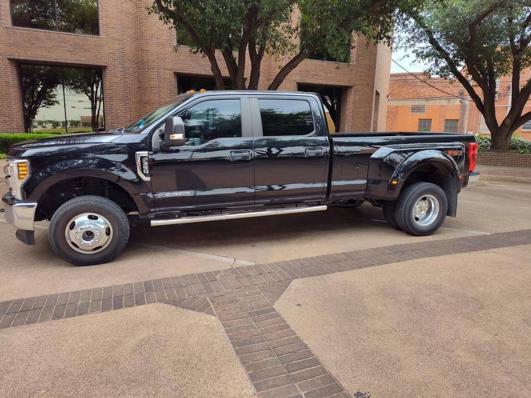 Ford_F-350 SD 