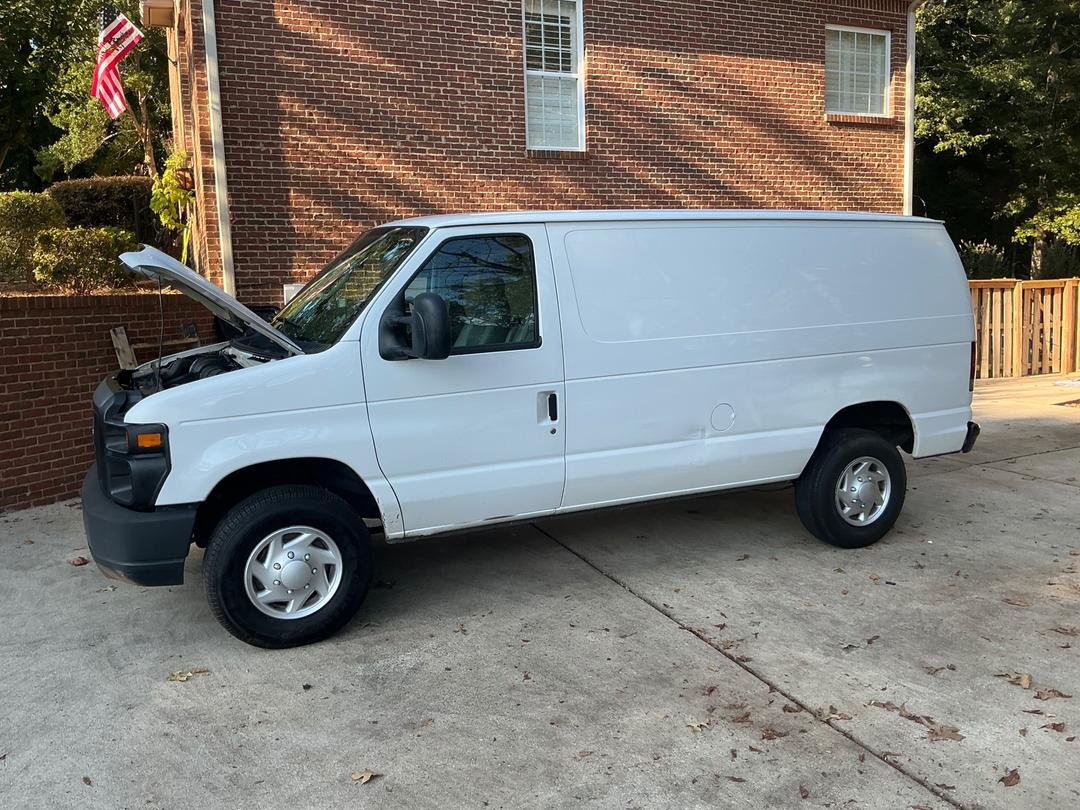 Ford_E350 Vans 
