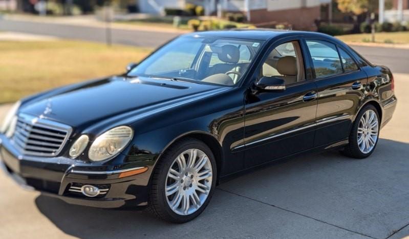 Mercedes-Benz_E Class 