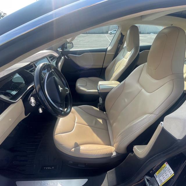car_image_202x236