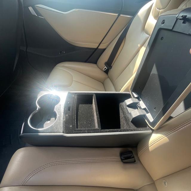 car_image_202x236