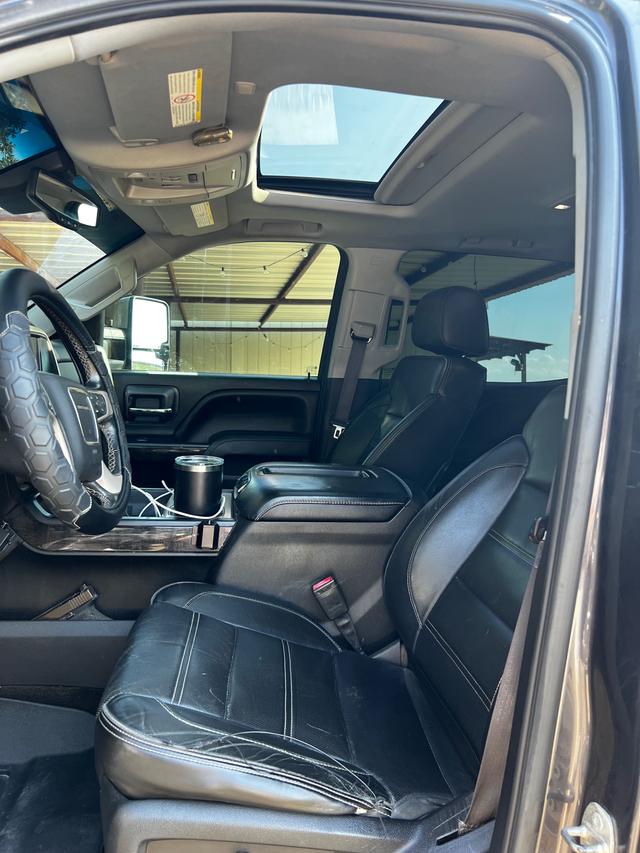 car_image_202x236