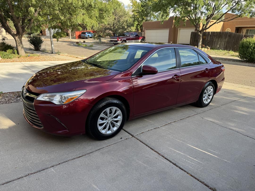 Toyota_Camry 