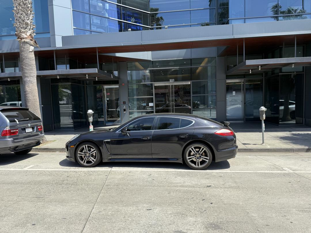 Porsche_Panamera 