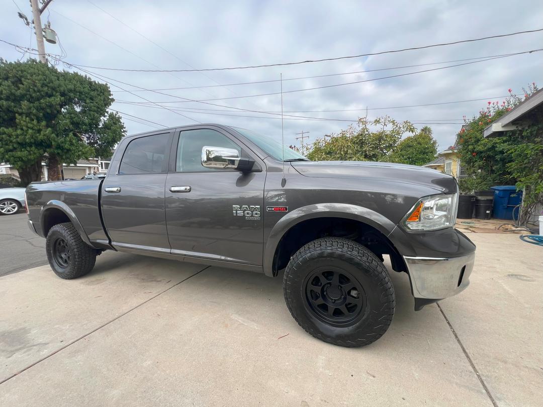 Ram_1500 DS 