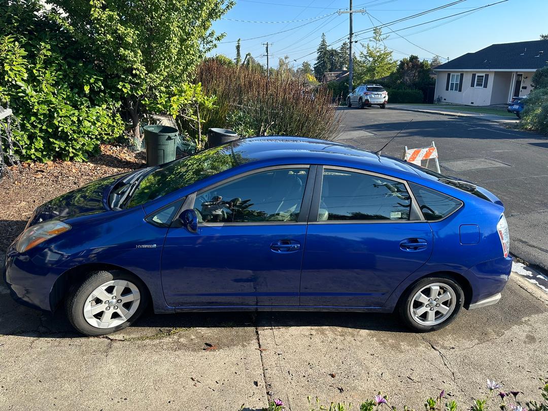 Toyota_Prius 