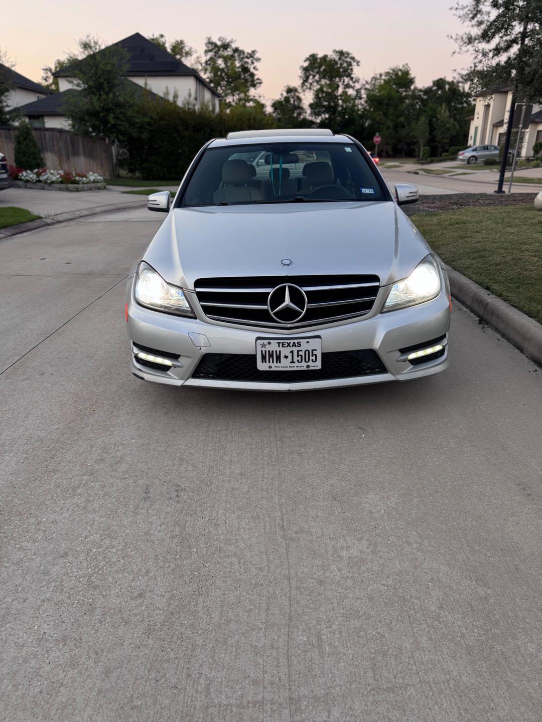 Mercedes-Benz_C Class 