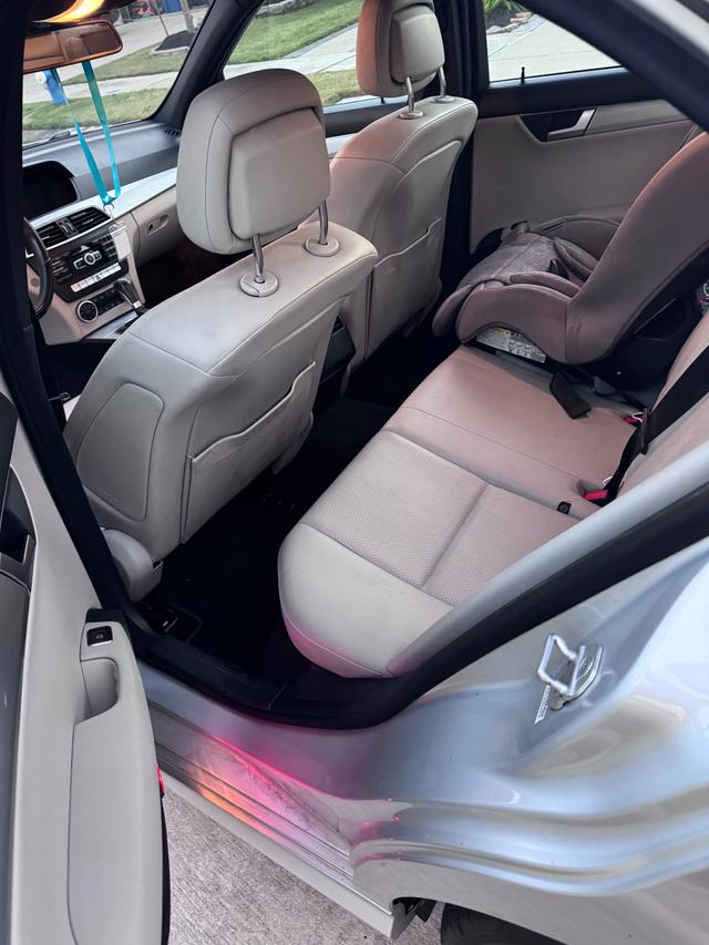 car_image_202x236