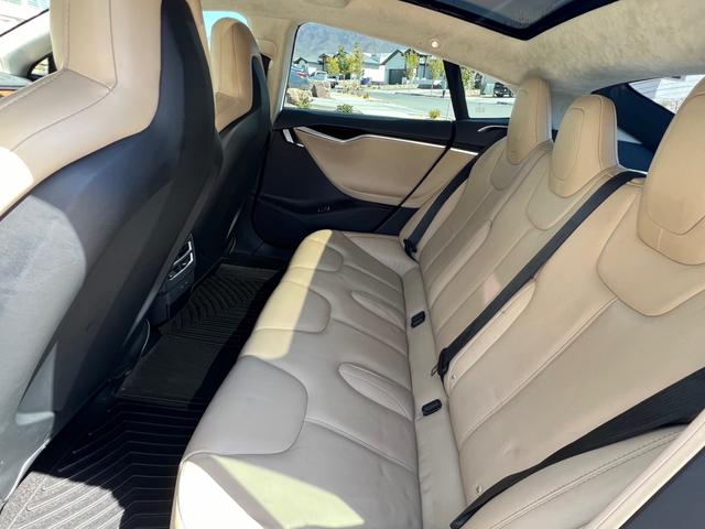 car_image_202x236