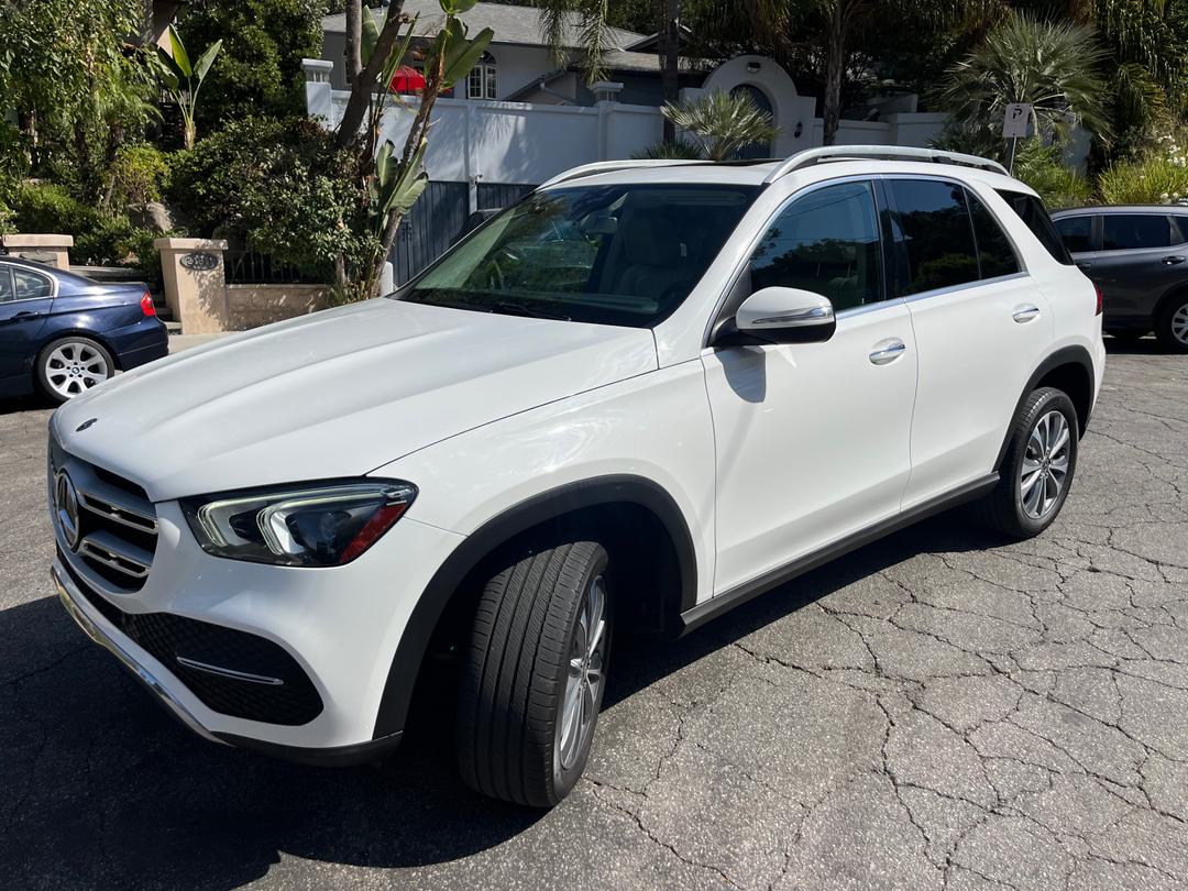 Mercedes-Benz_GLE 