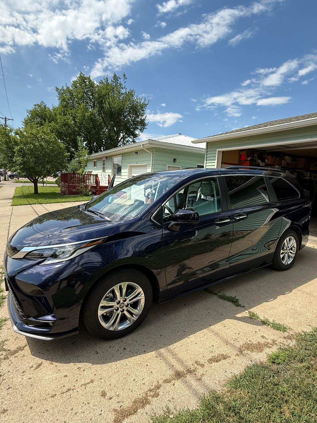 Toyota_Sienna 