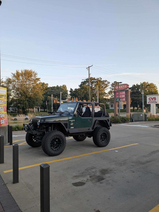 car_image_202x236