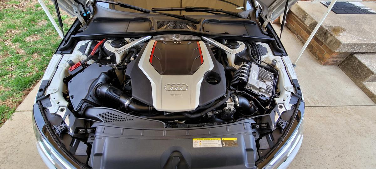 car_image_564x480 - 