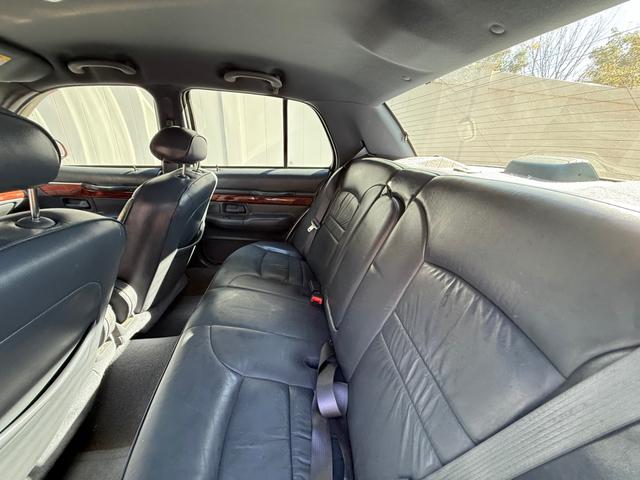 car_image_202x236