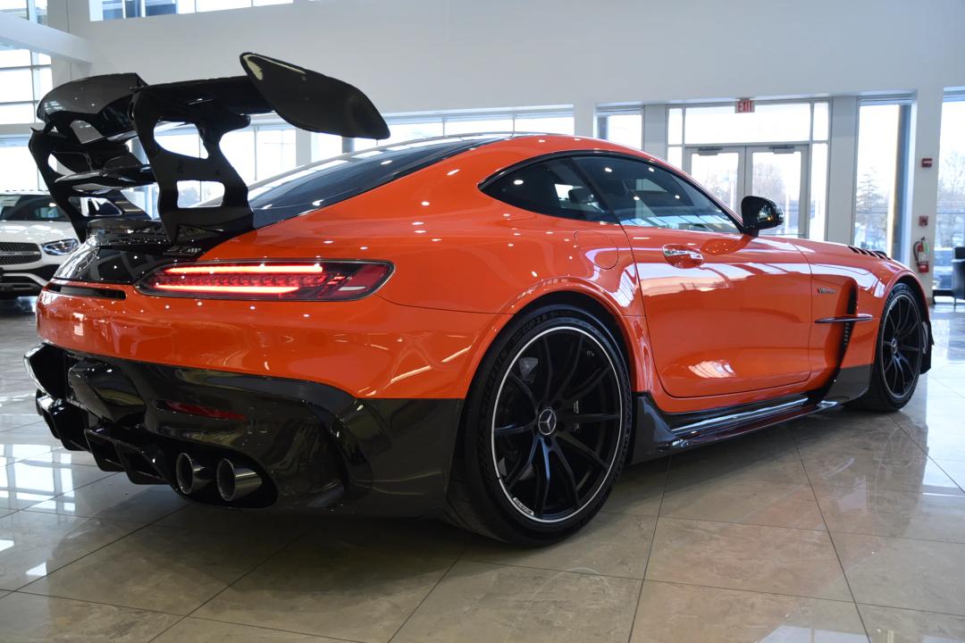 Mercedes-Benz_AMG GT 