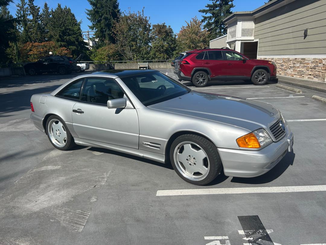 Mercedes-Benz_SL Class 