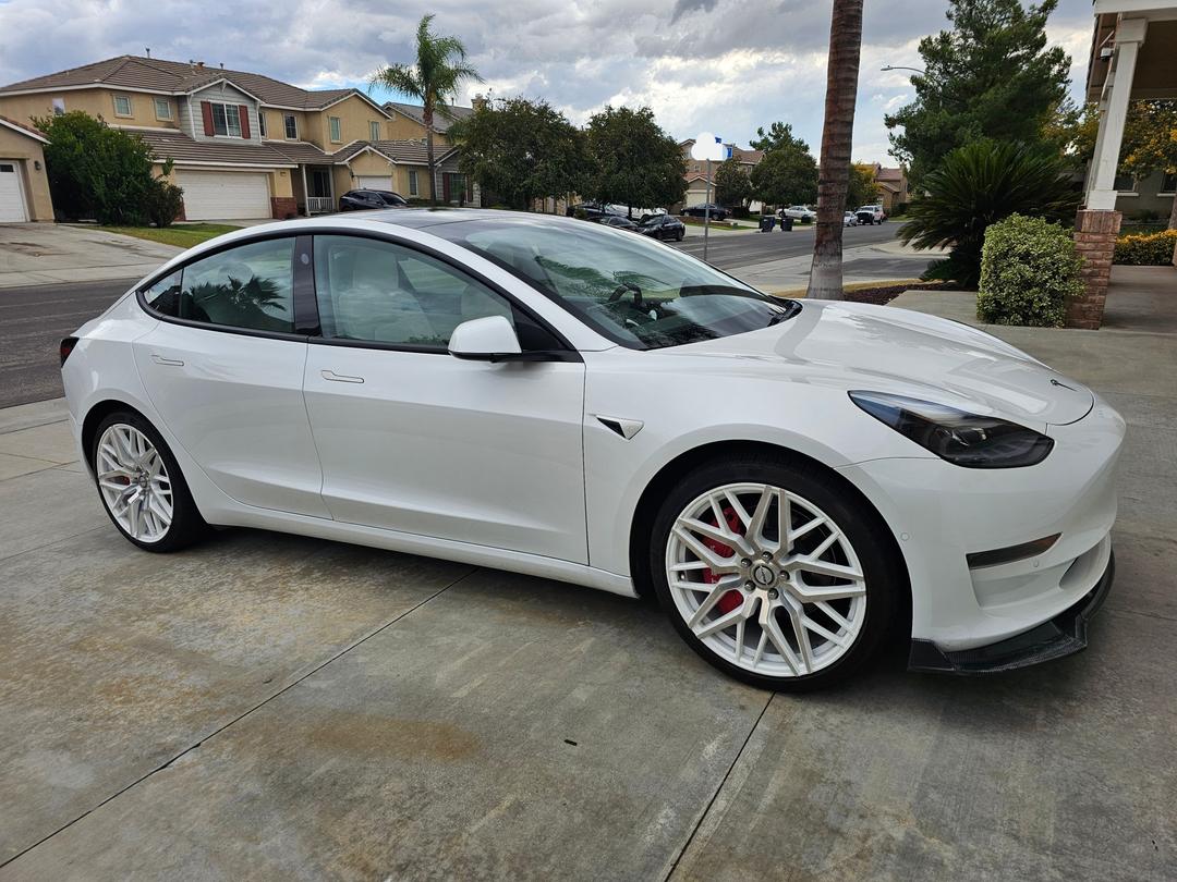 Tesla_Model 3 