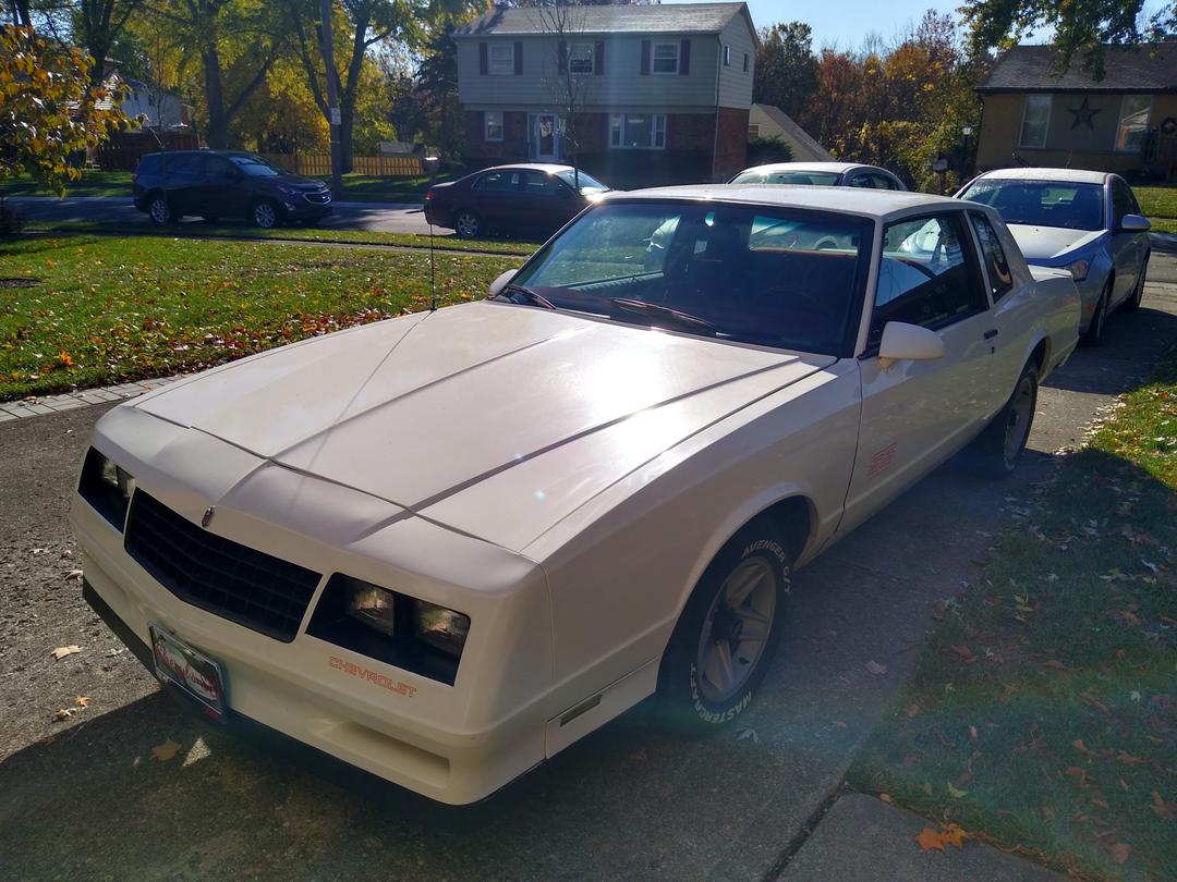 Chevrolet_Monte Carlo 