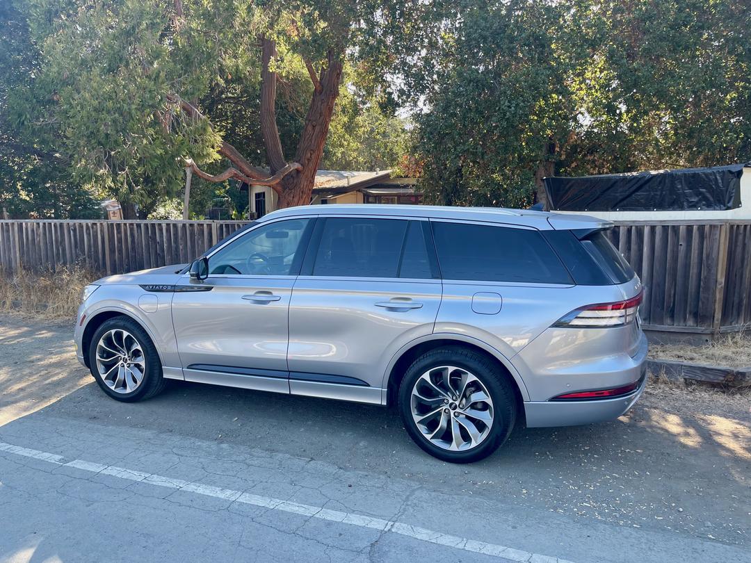 Lincoln_Aviator 