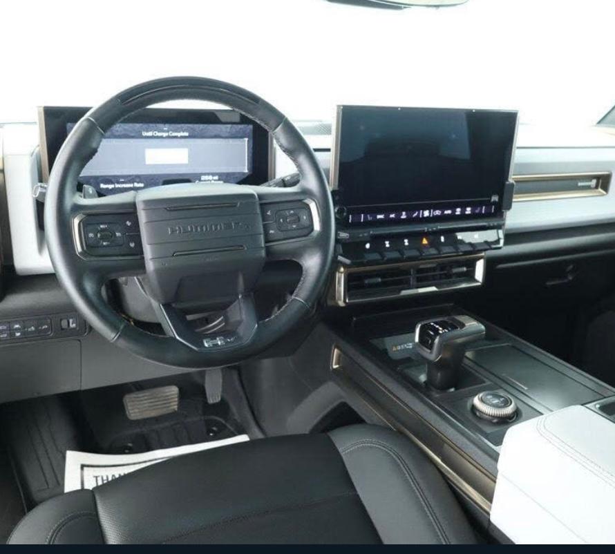 GMC_Hummer EV SUT 