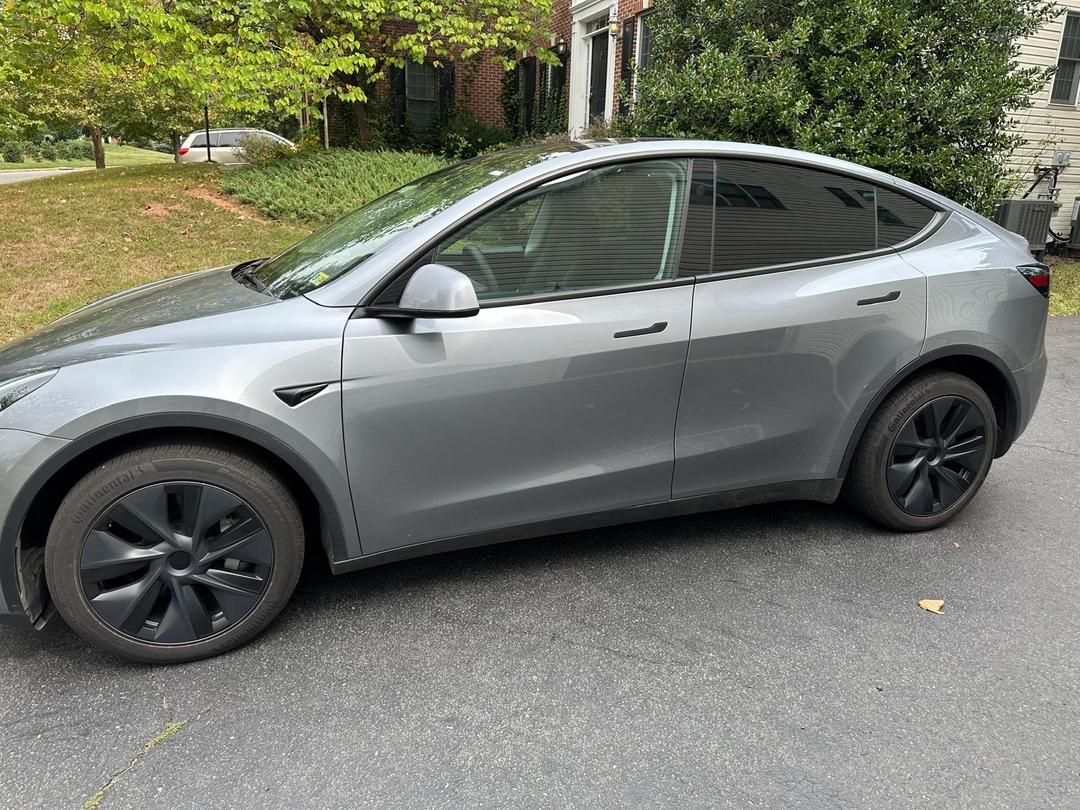 Tesla_Model Y 