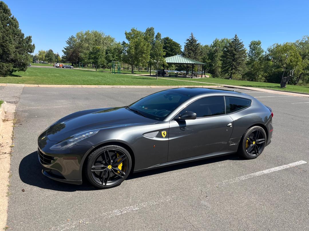 Ferrari_FF 