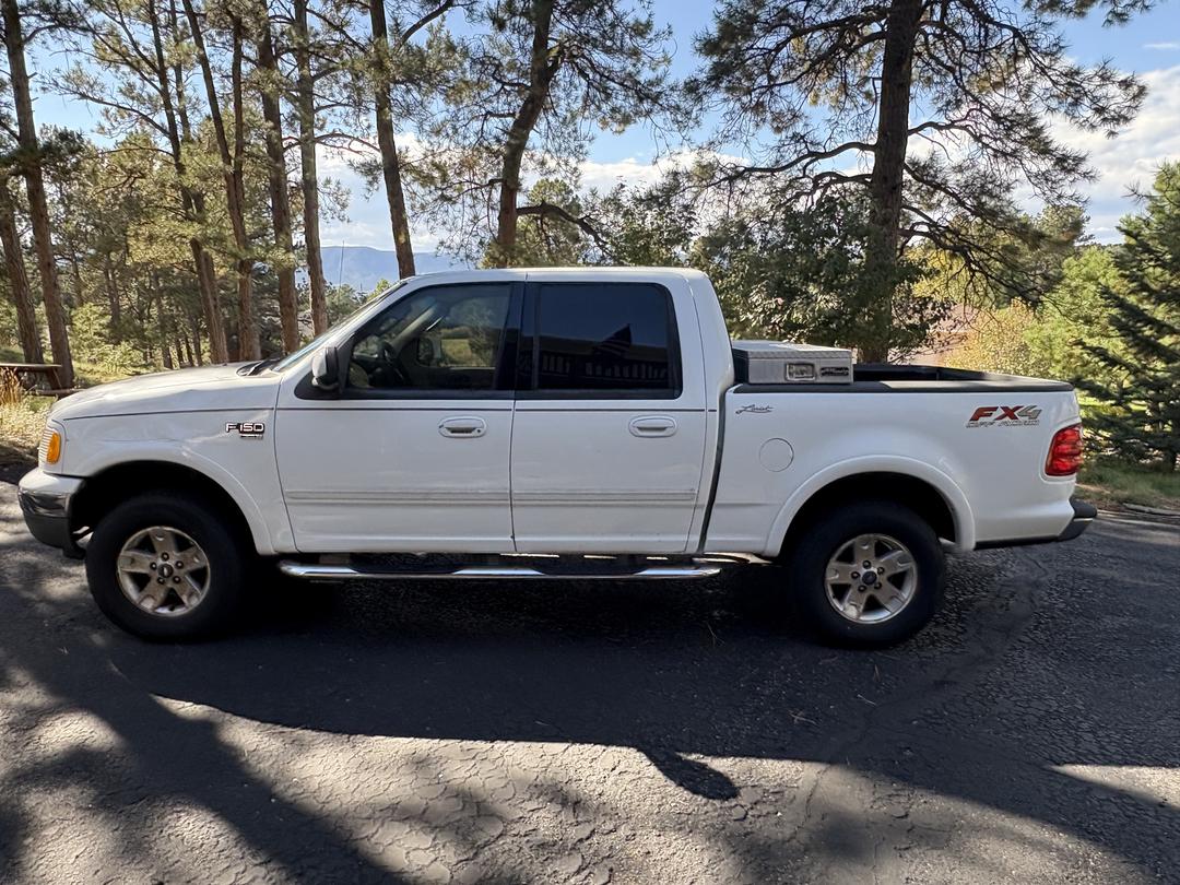 Ford_F-150 